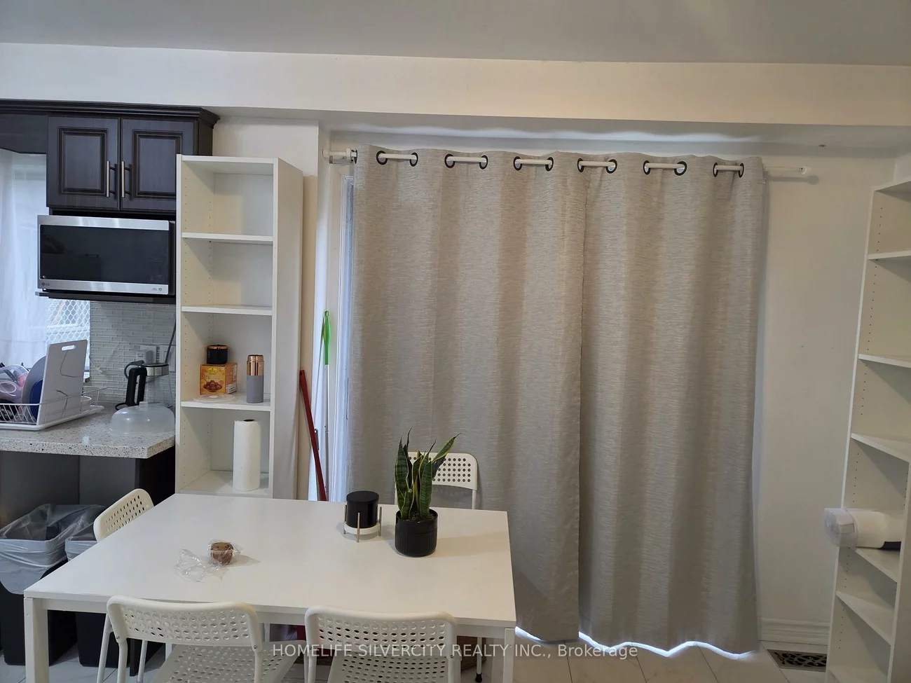 7582, Discus, Malton, Mississauga