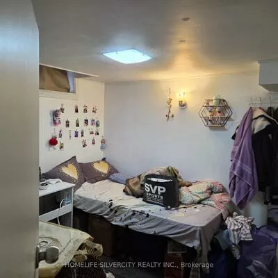 7582, Discus, Malton, Mississauga