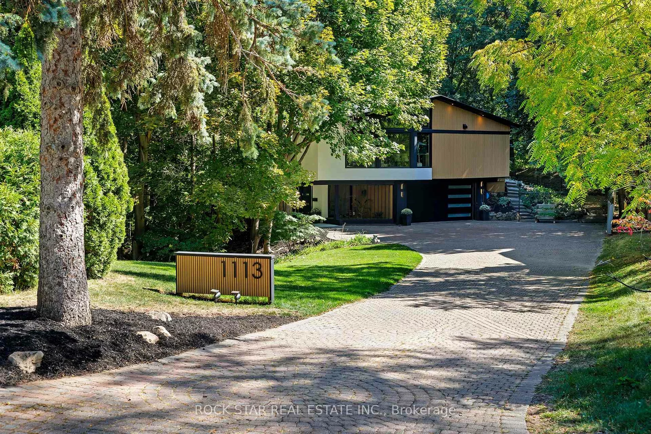 1113, GREENOAKS, Lorne Park, Mississauga