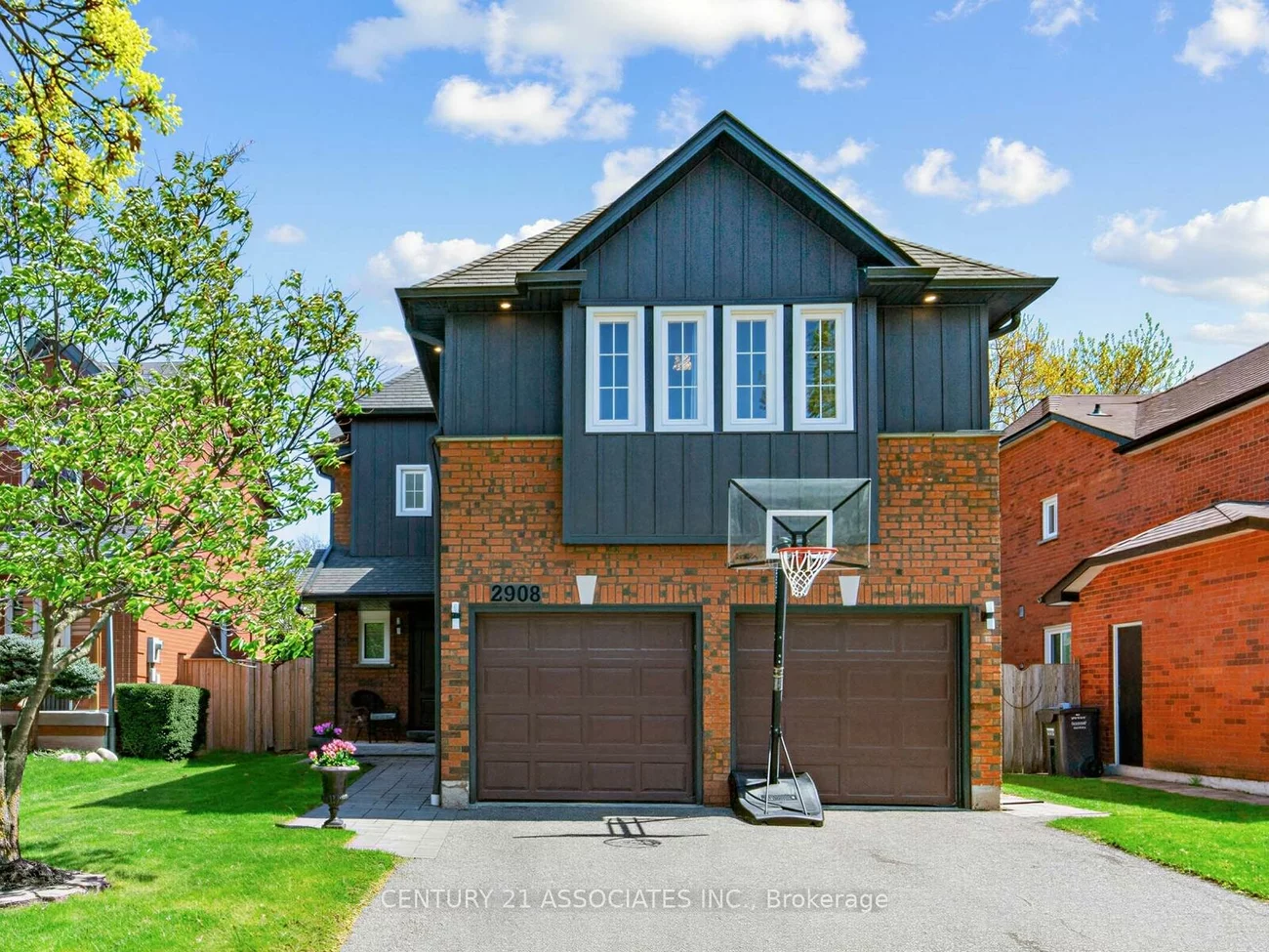 2908, Tradewind, Meadowvale, Mississauga