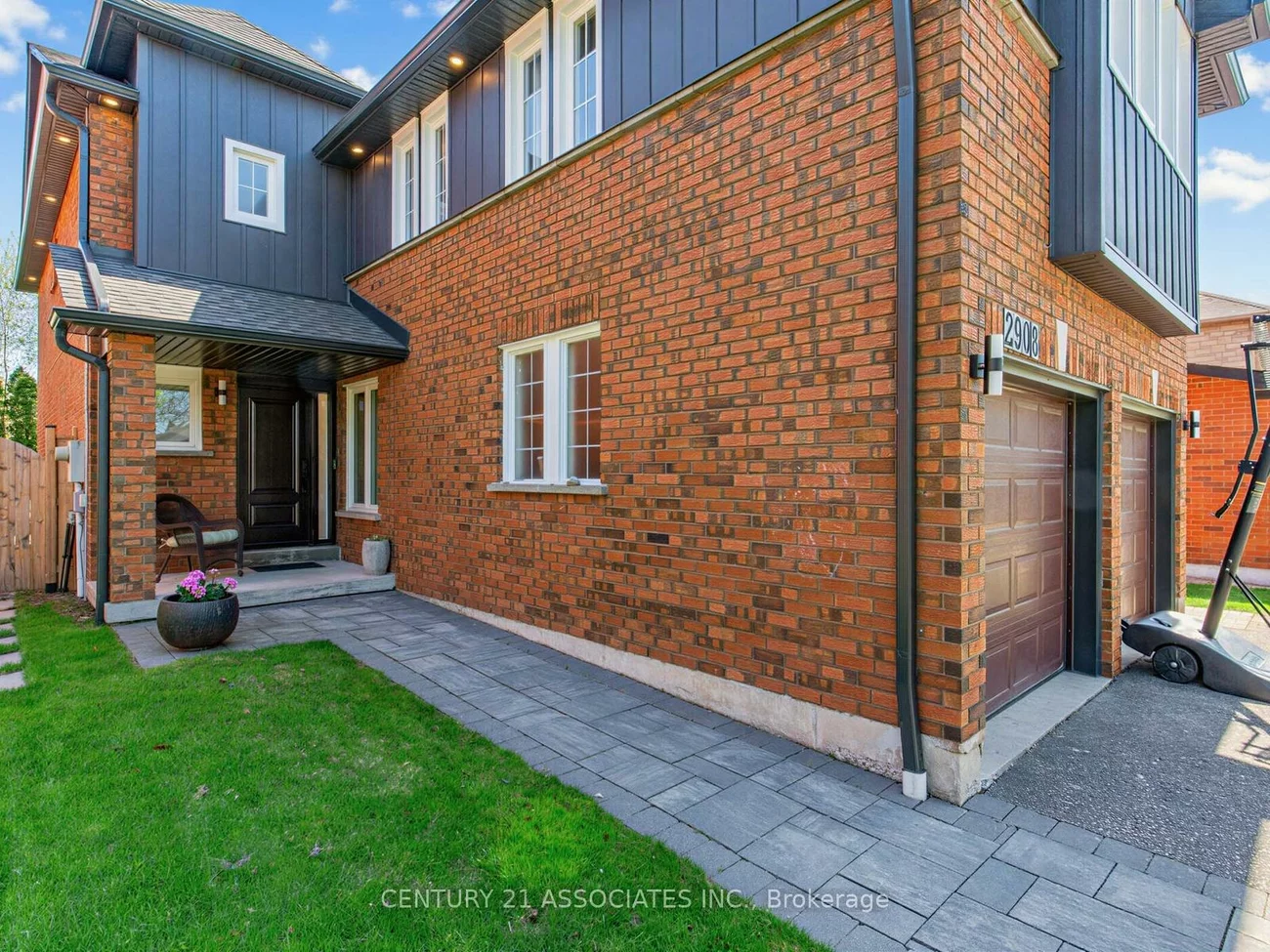 2908, Tradewind, Meadowvale, Mississauga