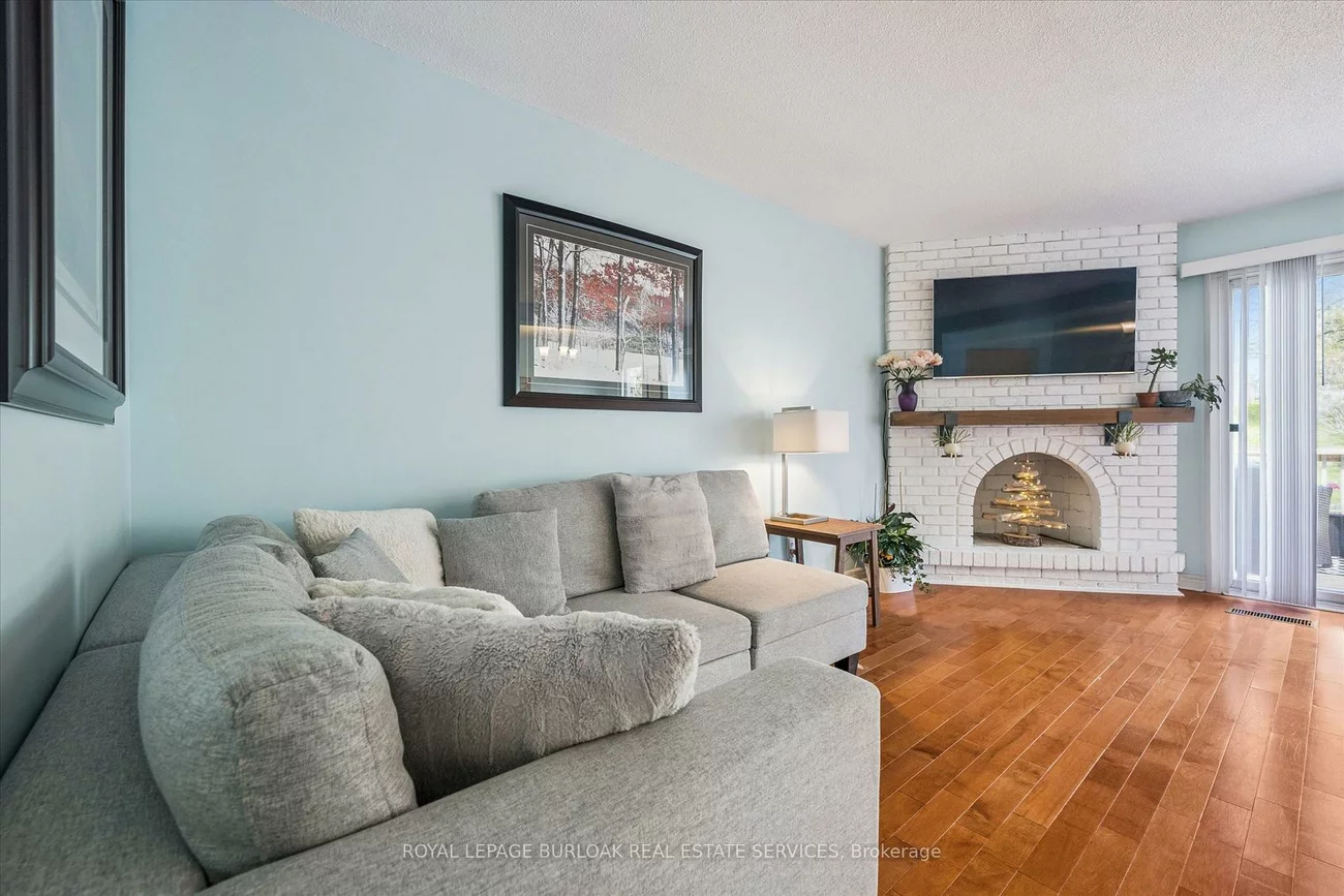 3071, Haines, Applewood, Mississauga