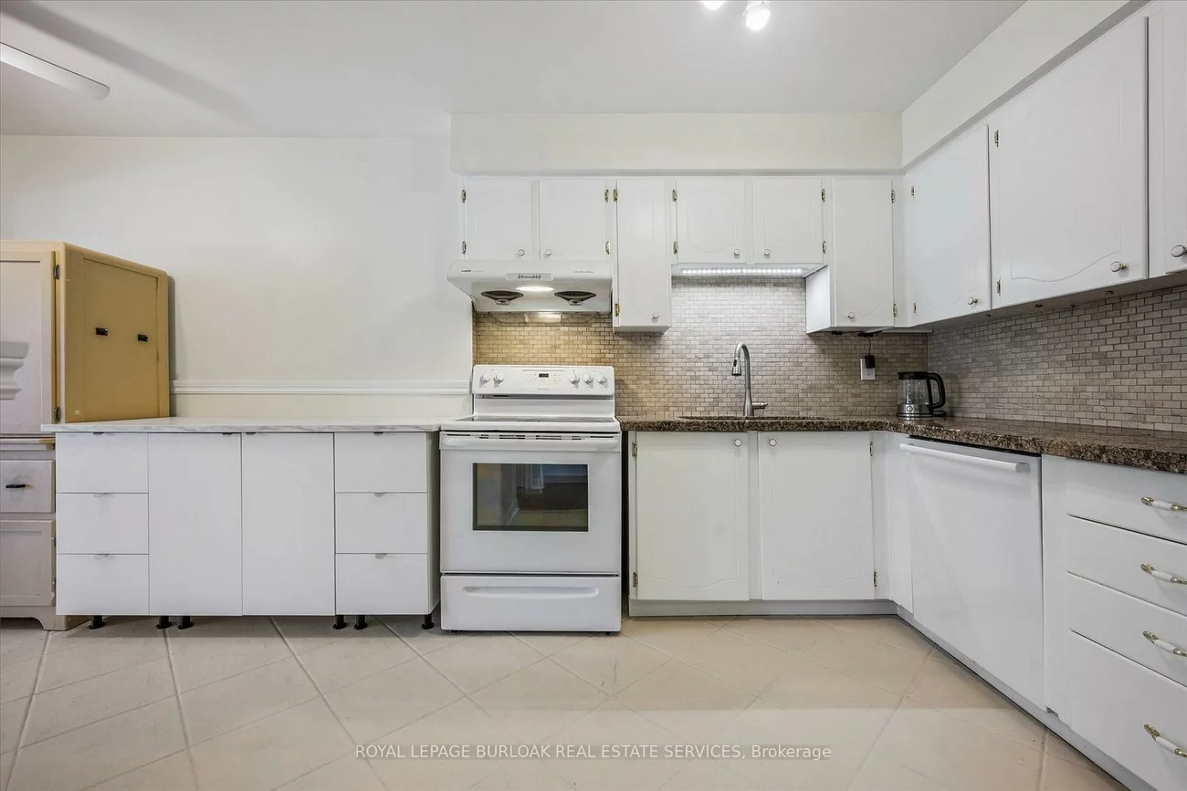 3071, Haines, Applewood, Mississauga