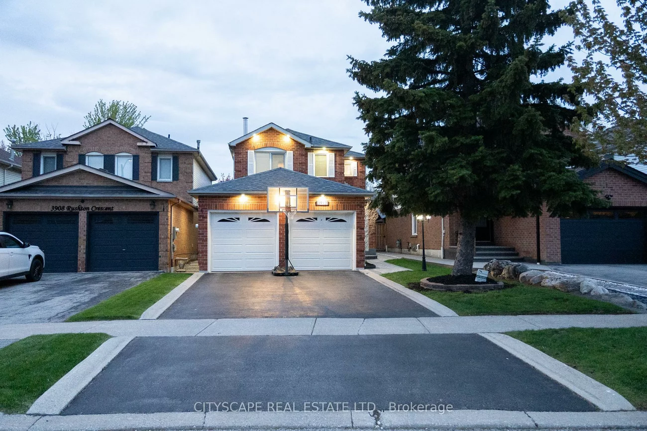 3912, Rushton, Erin Mills, Mississauga