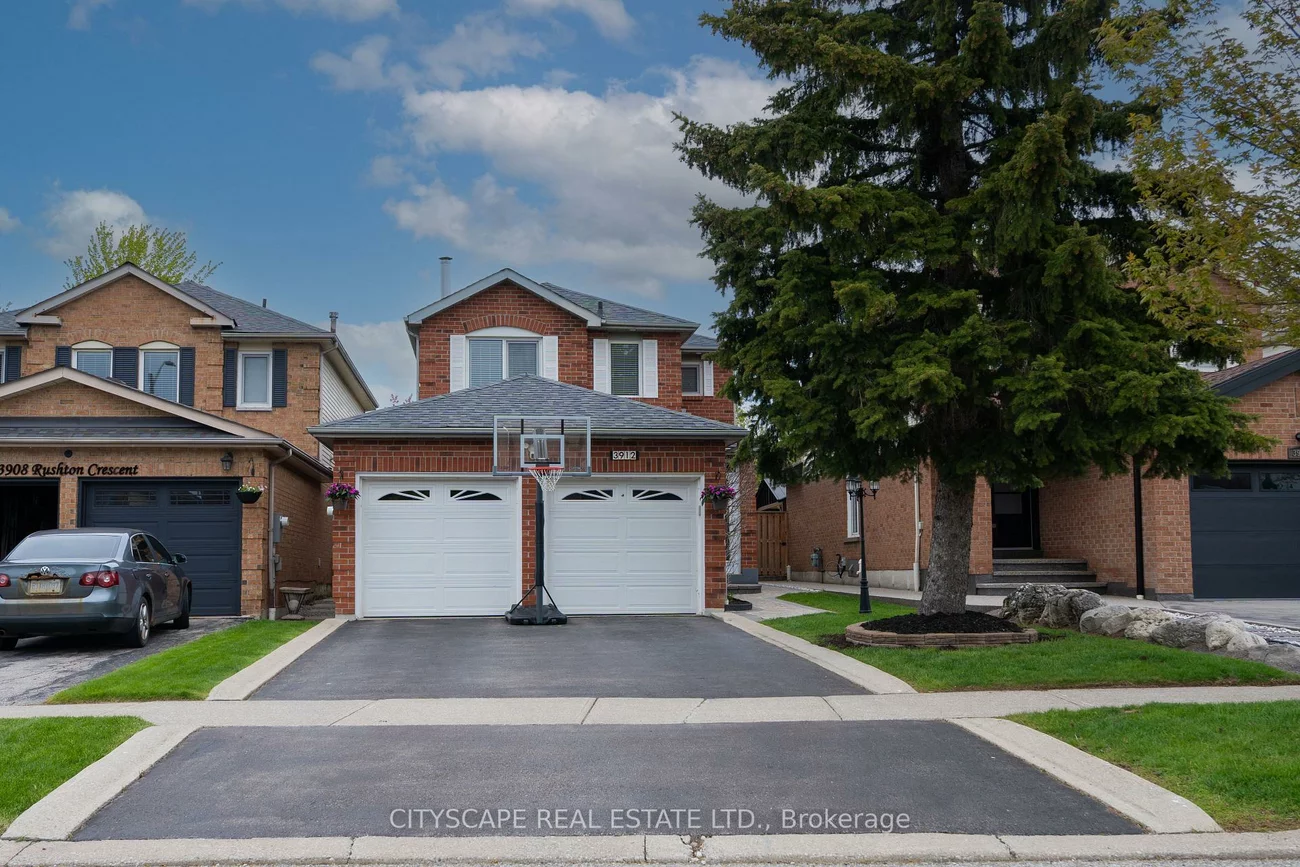 3912, Rushton, Erin Mills, Mississauga
