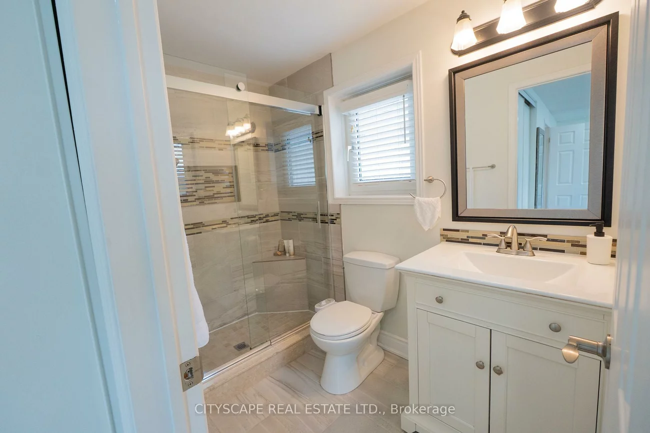 3912, Rushton, Erin Mills, Mississauga