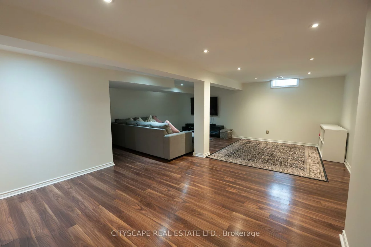 3912, Rushton, Erin Mills, Mississauga