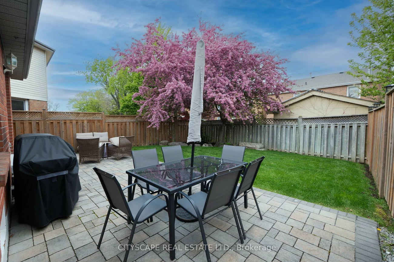 3912, Rushton, Erin Mills, Mississauga