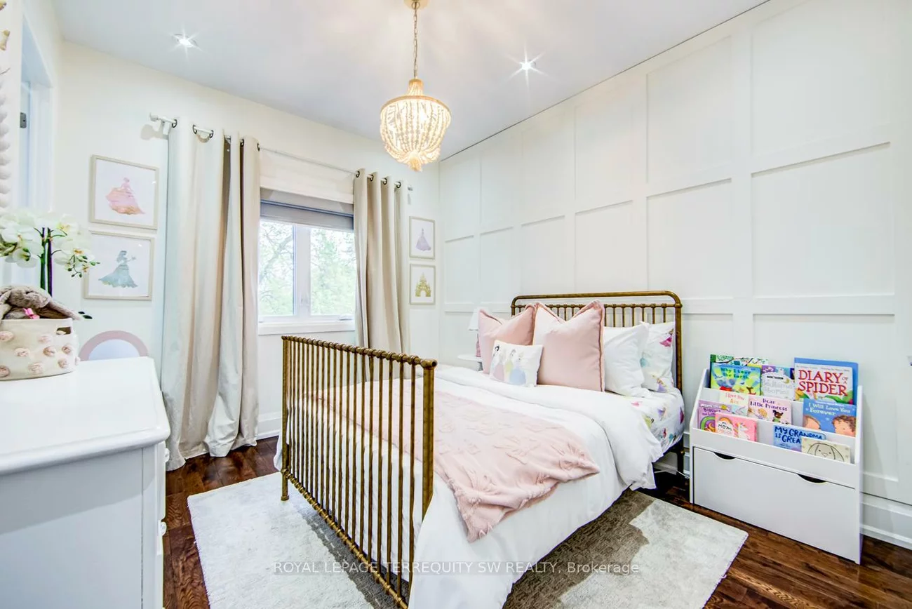 888, Fourth, Lakeview, Mississauga