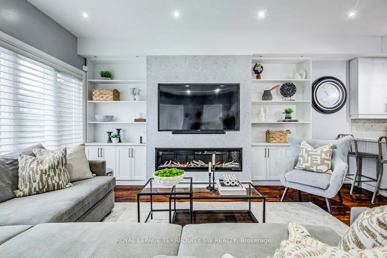 888, Fourth, Lakeview, Mississauga
