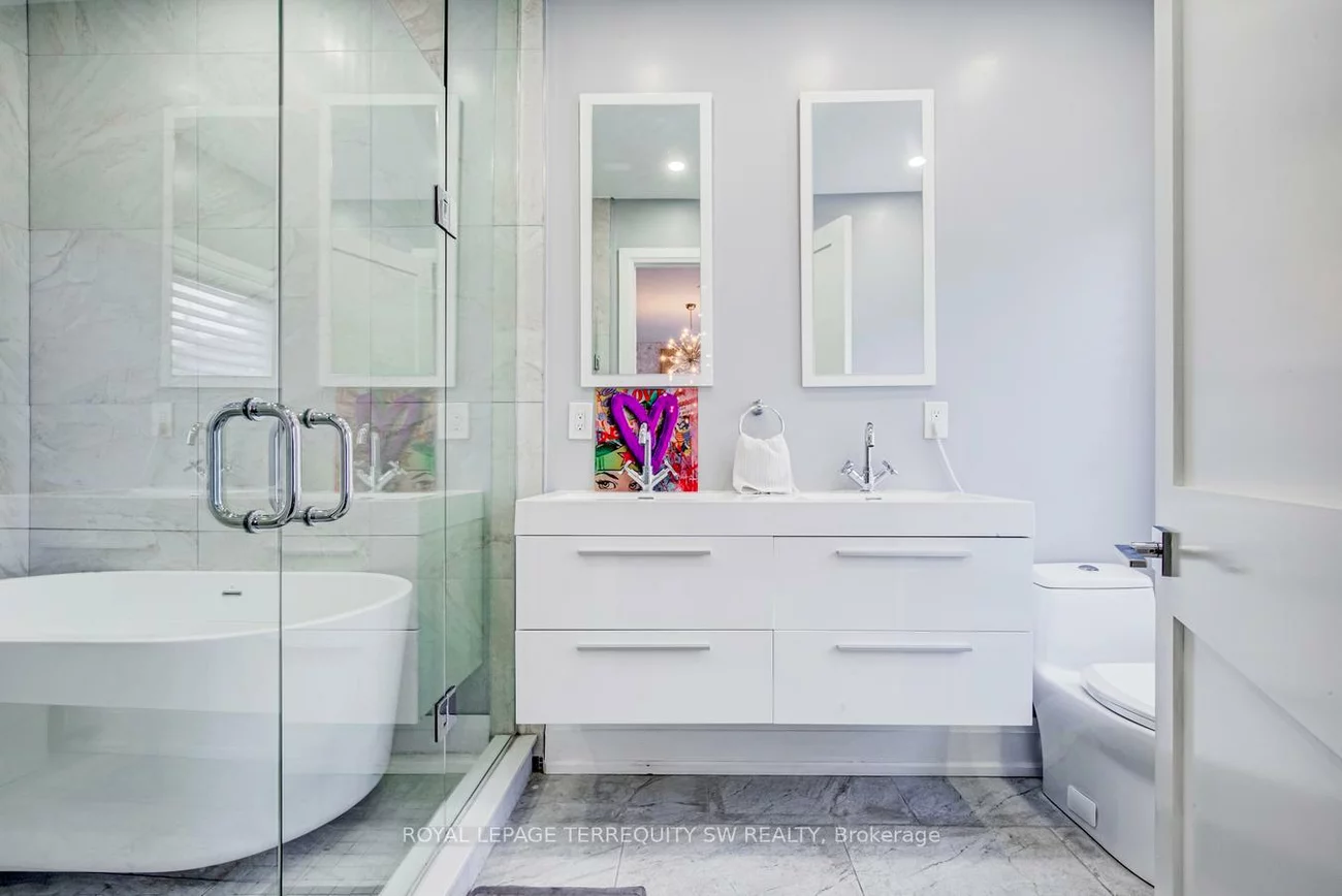 888, Fourth, Lakeview, Mississauga
