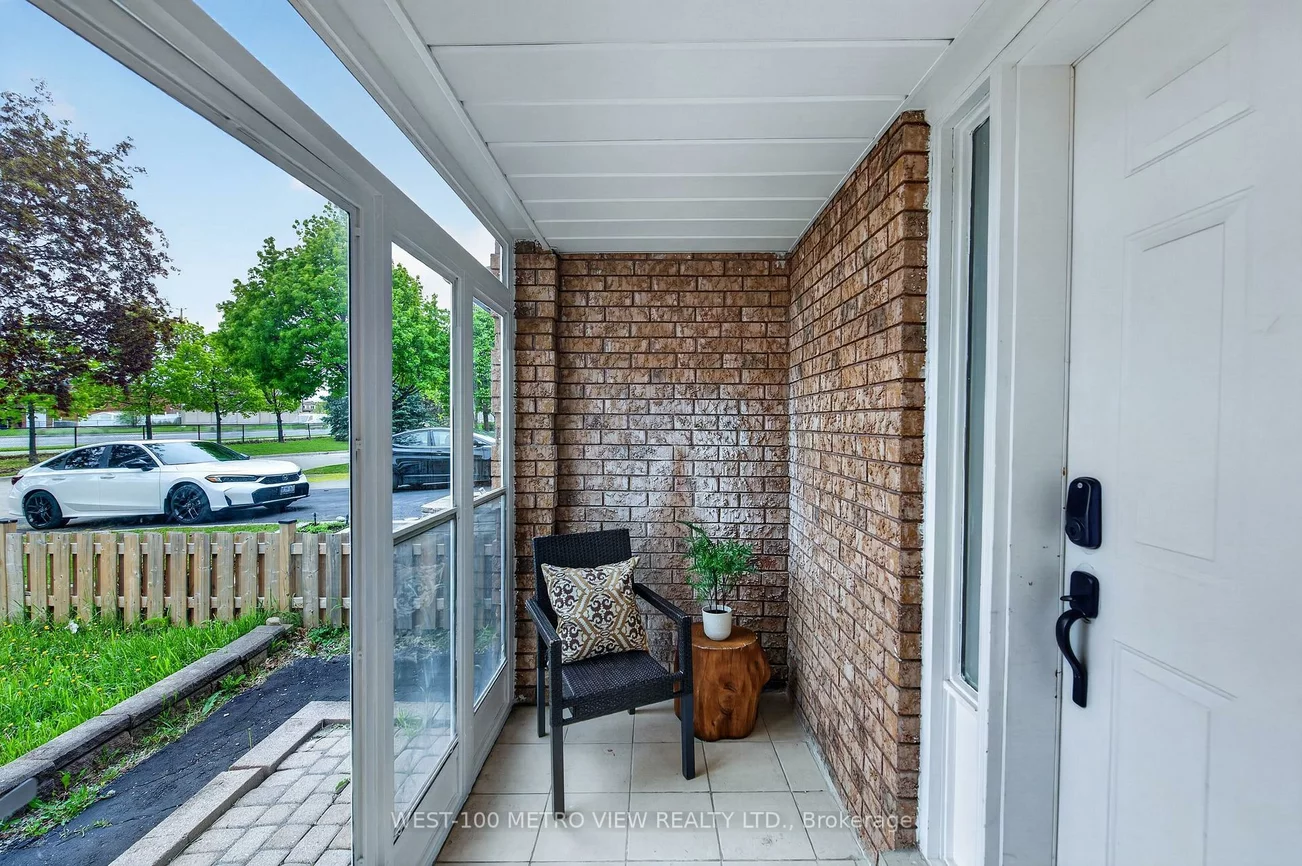 5002, Willowood, Hurontario, Mississauga