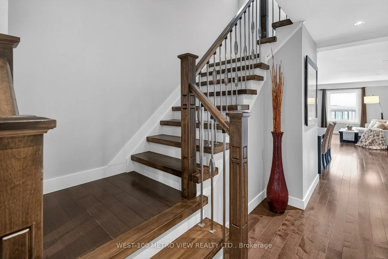 5002, Willowood, Hurontario, Mississauga