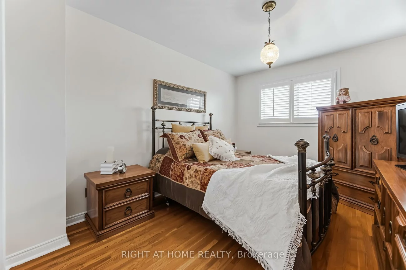 3938, Midhurst, Rathwood, Mississauga