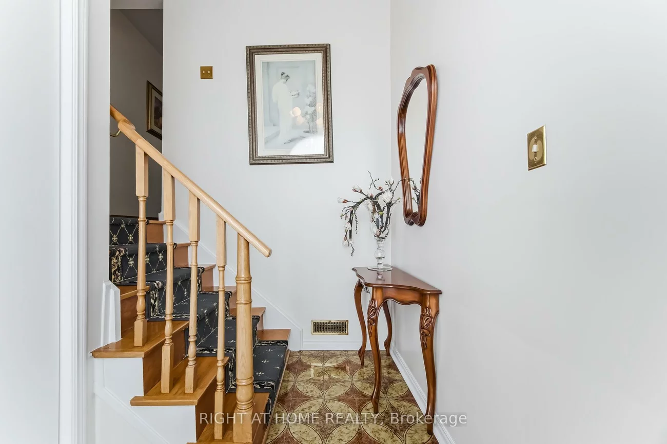 3938, Midhurst, Rathwood, Mississauga