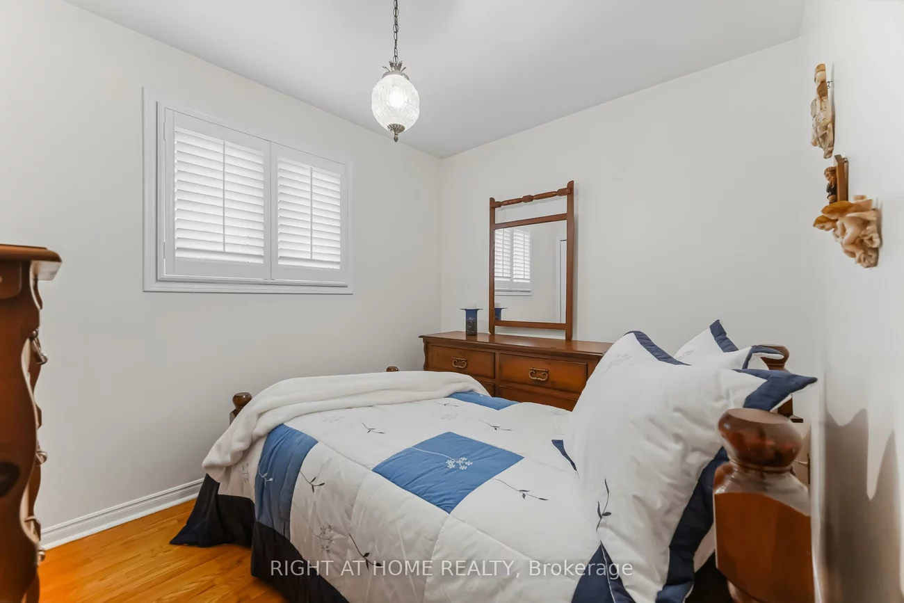 3938, Midhurst, Rathwood, Mississauga