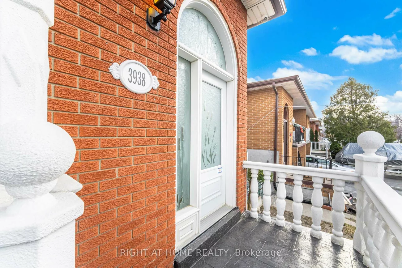 3938, Midhurst, Rathwood, Mississauga