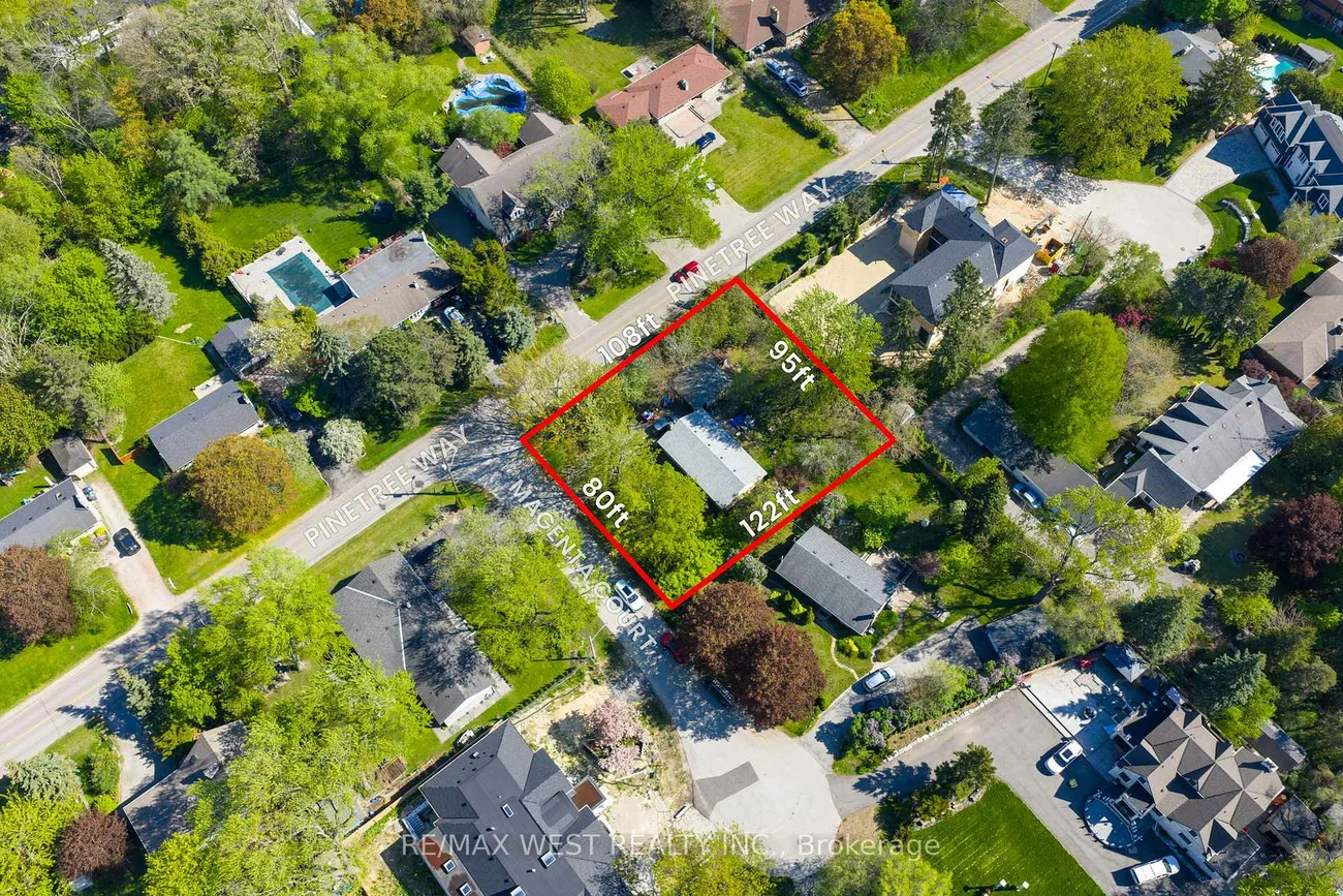 1610, Magenta, Mineola, Mississauga
