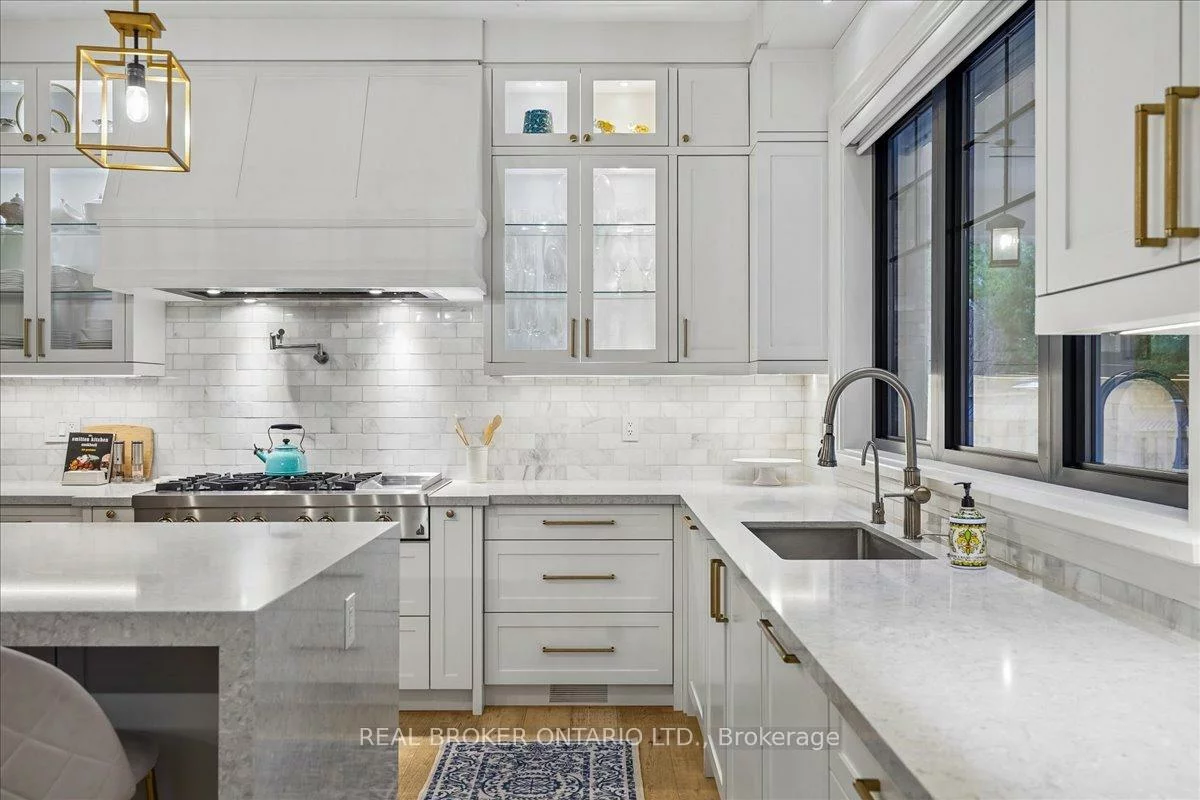 1445, Skyline, Lakeview, Mississauga