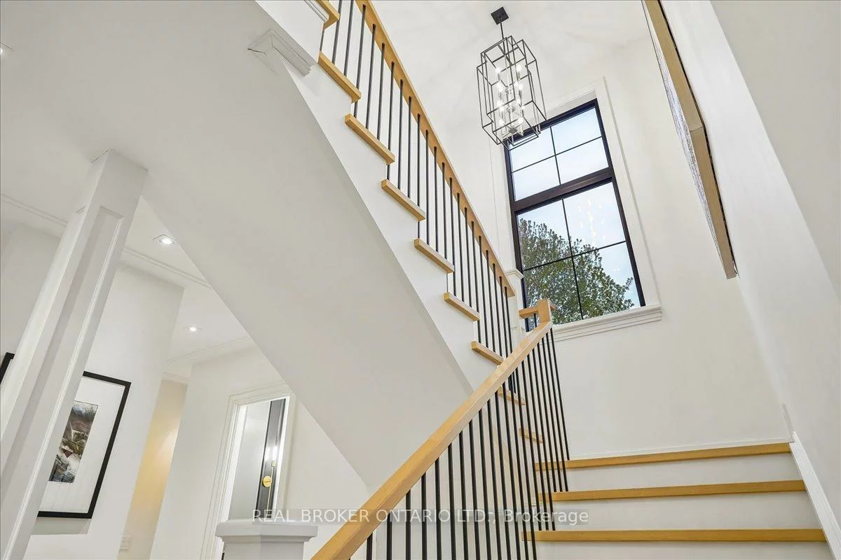 1445, Skyline, Lakeview, Mississauga