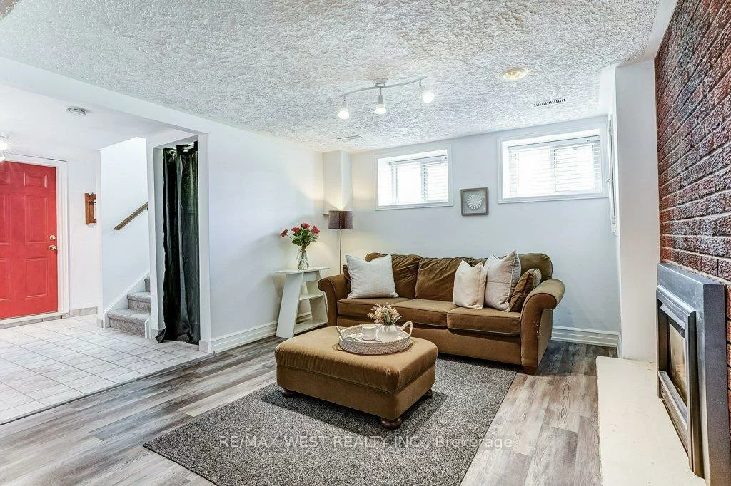 2995, Saint Malo, Meadowvale, Mississauga