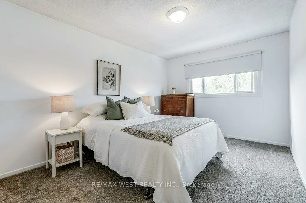 2995, Saint Malo, Meadowvale, Mississauga