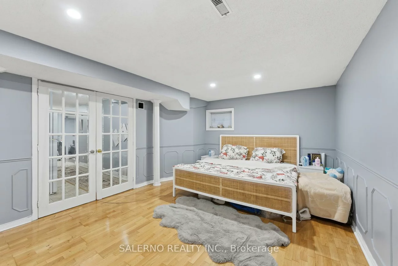1684, Moongate, East Credit, Mississauga