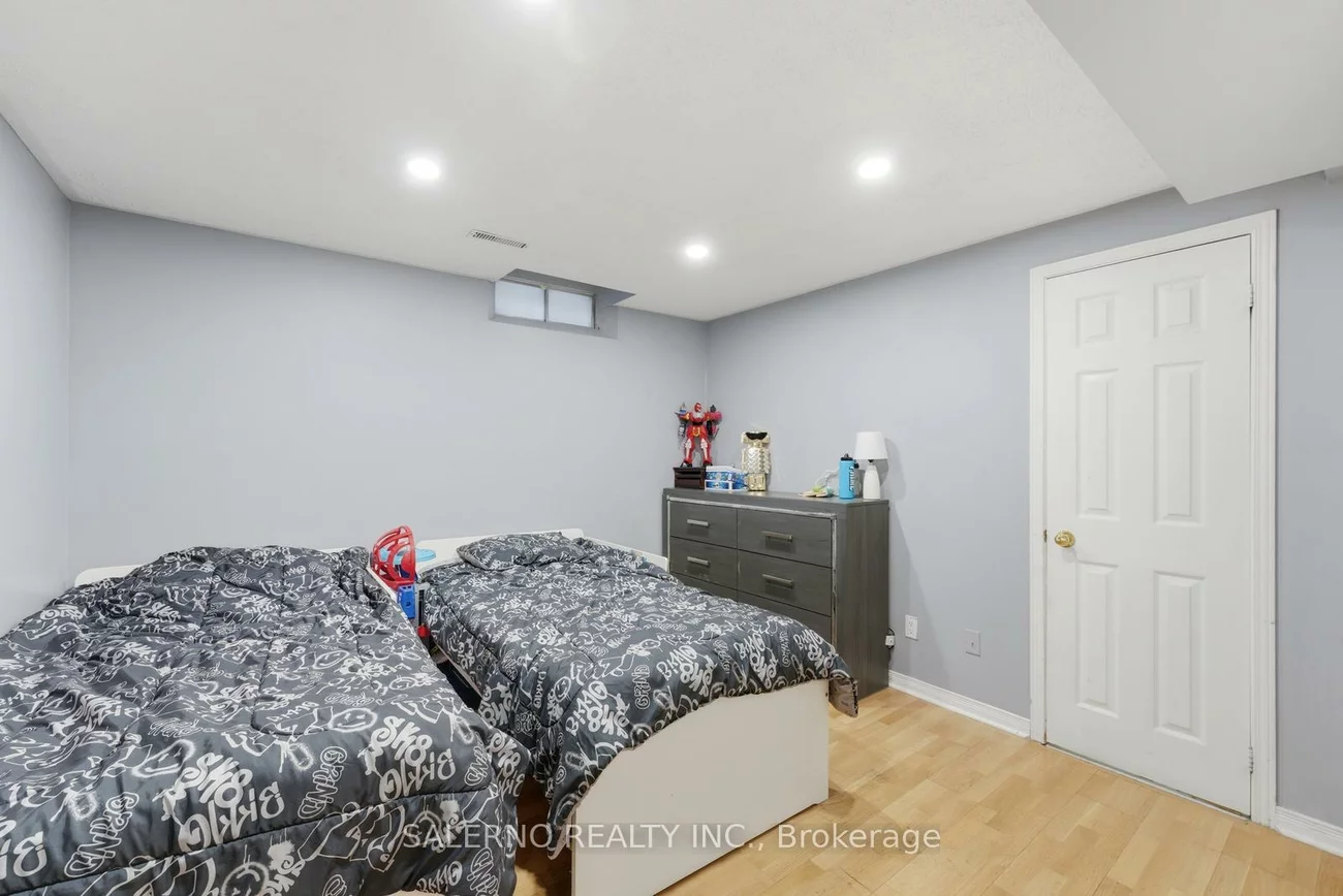 1684, Moongate, East Credit, Mississauga