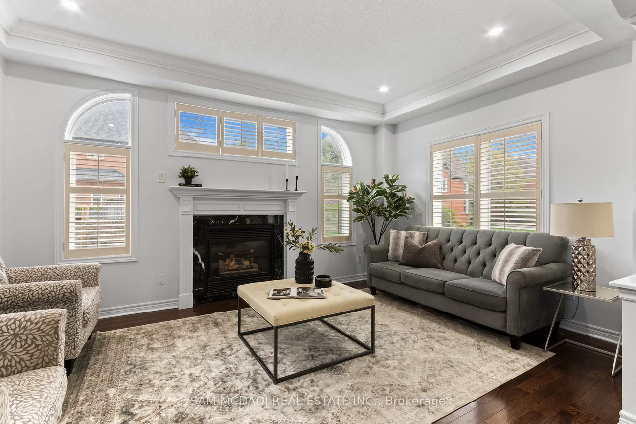 964, Queen, Lorne Park, Mississauga