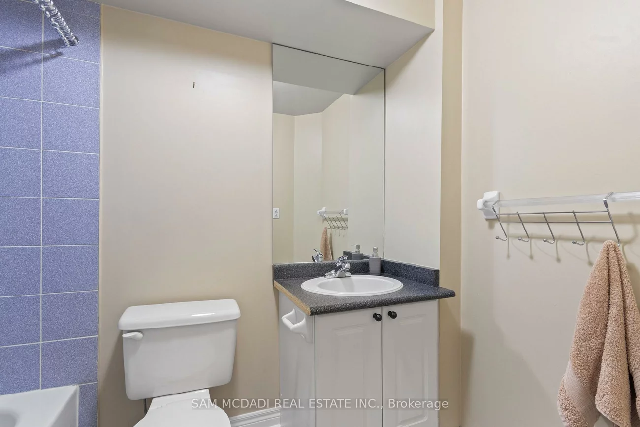 964, Queen, Lorne Park, Mississauga