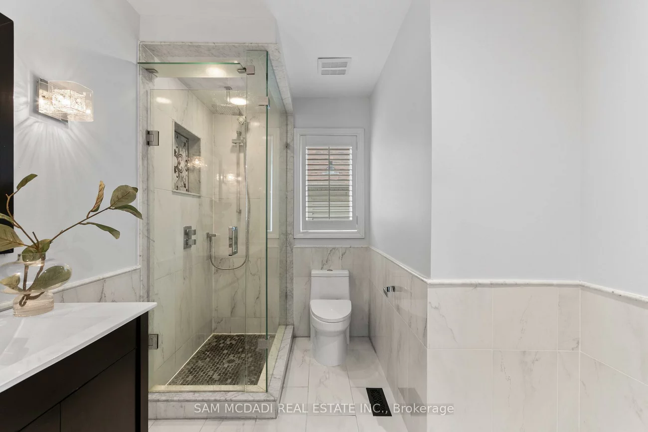 964, Queen, Lorne Park, Mississauga