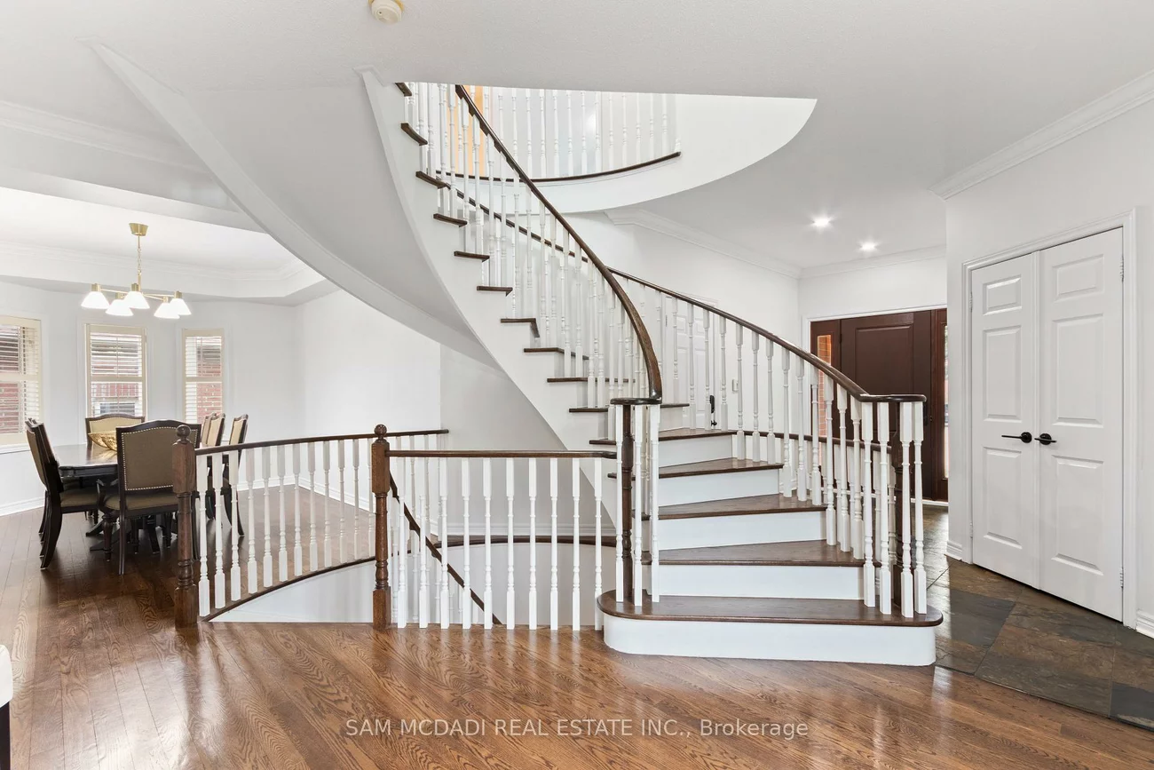 964, Queen, Lorne Park, Mississauga