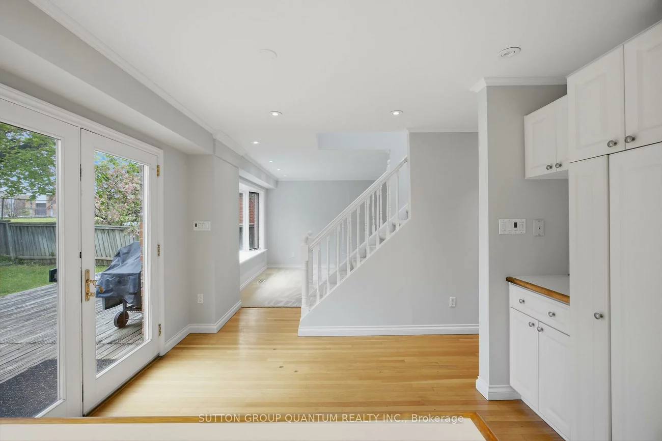 3267, Sir John's Homestead, Erin Mills, Mississauga