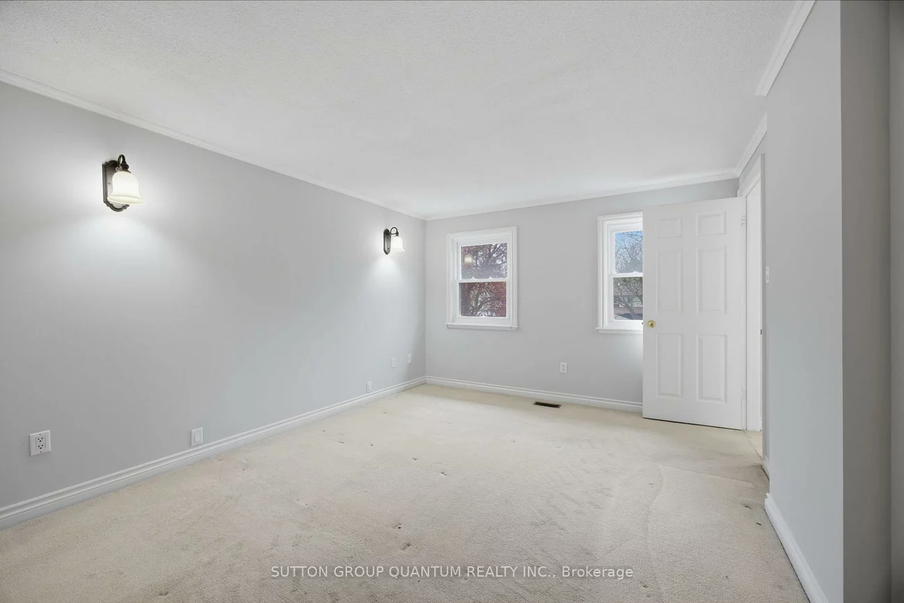 3267, Sir John's Homestead, Erin Mills, Mississauga