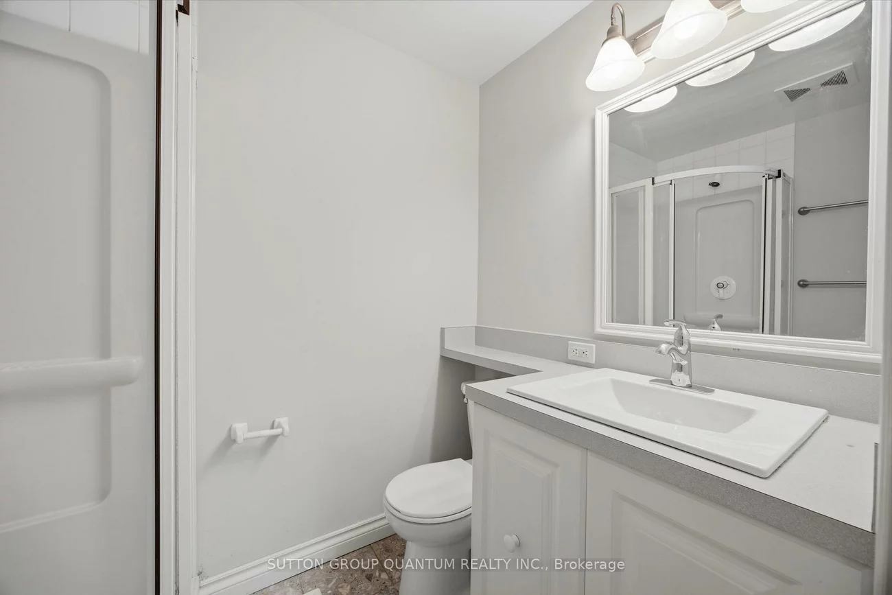 3267, Sir John's Homestead, Erin Mills, Mississauga