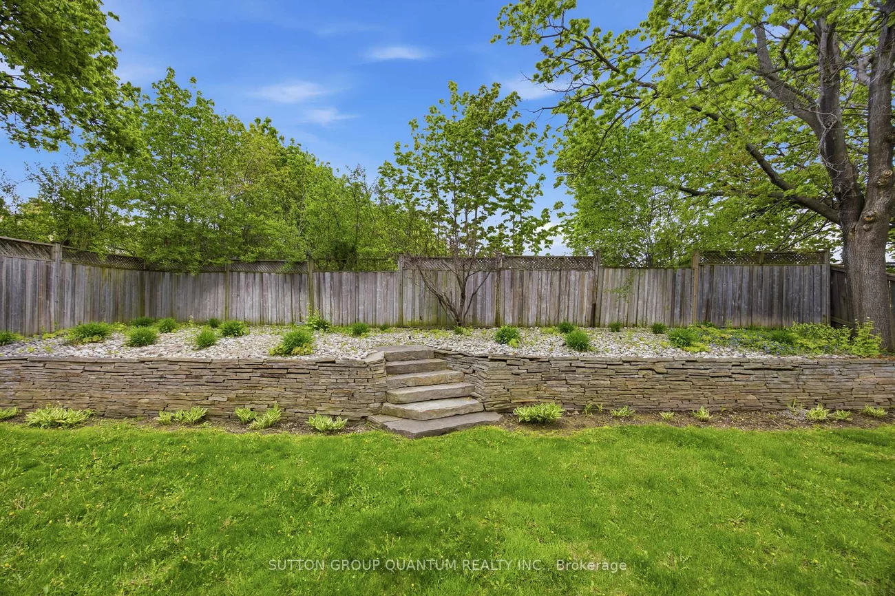 3267, Sir John's Homestead, Erin Mills, Mississauga