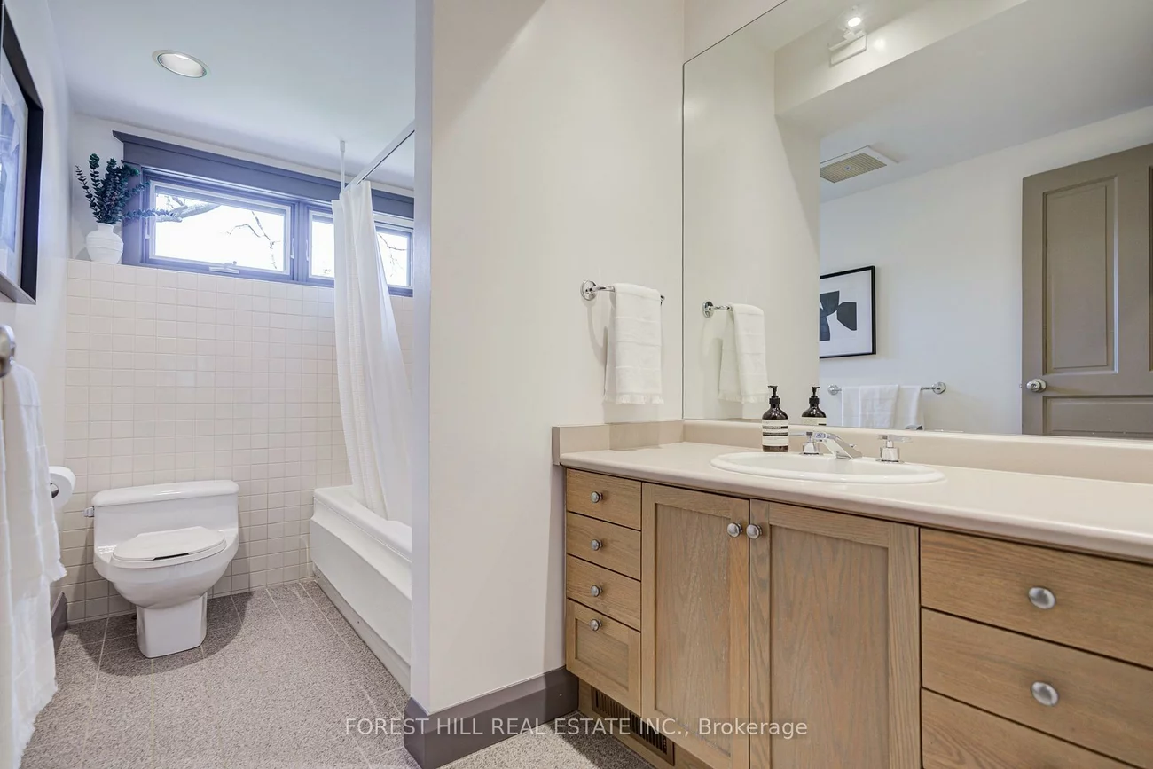 1381, Lorne Park, Lorne Park, Mississauga