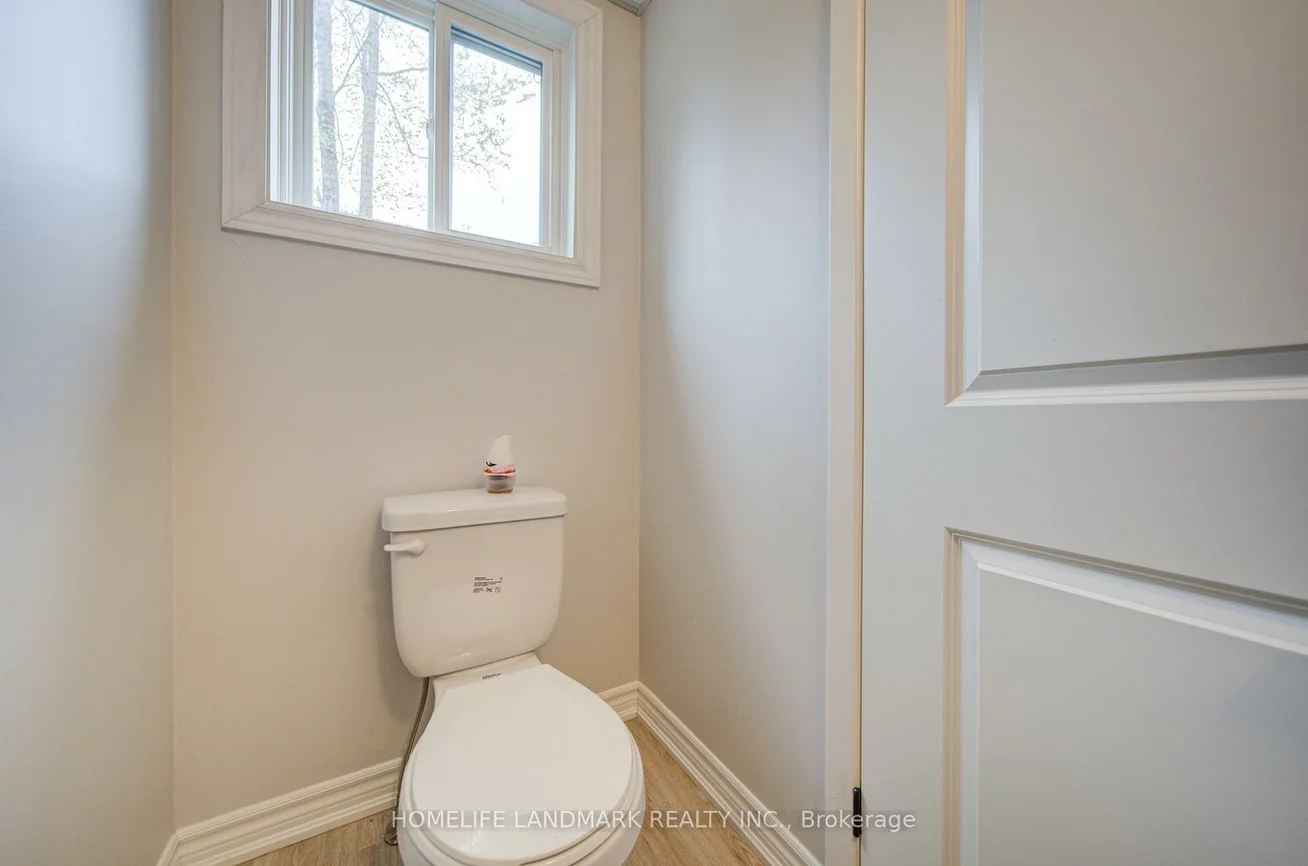 2532, Renzoni, Sheridan, Mississauga