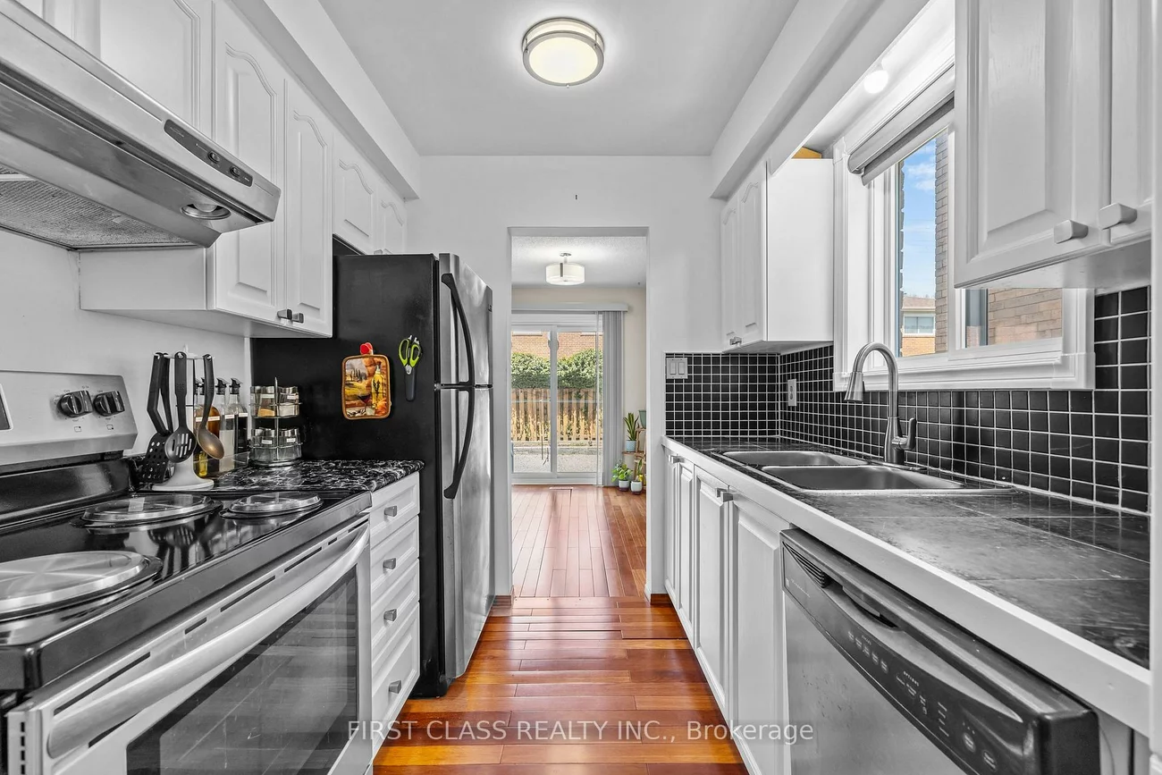 4213, Beacon, Creditview, Mississauga