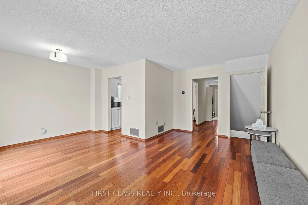 4213, Beacon, Creditview, Mississauga