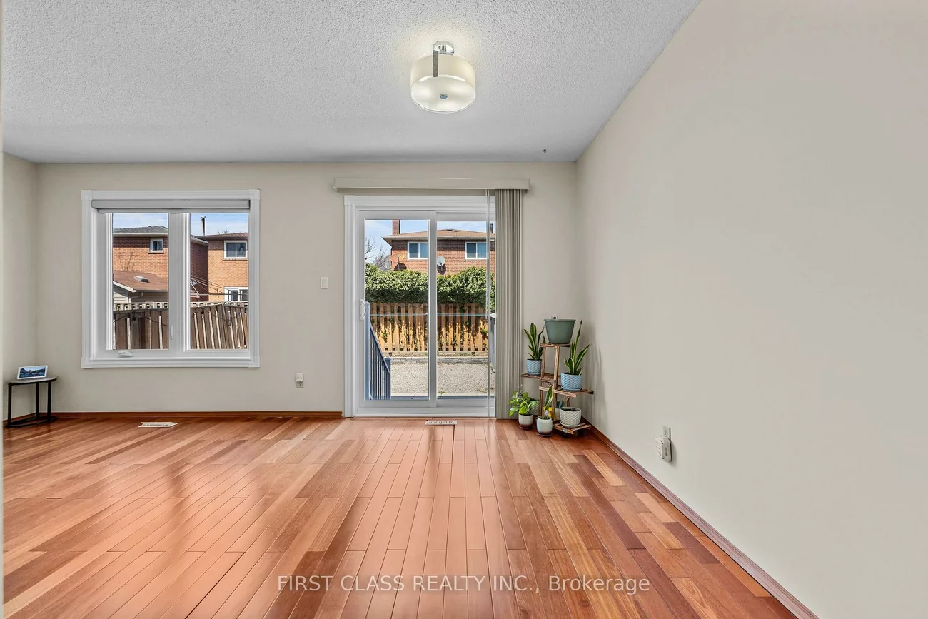 4213, Beacon, Creditview, Mississauga