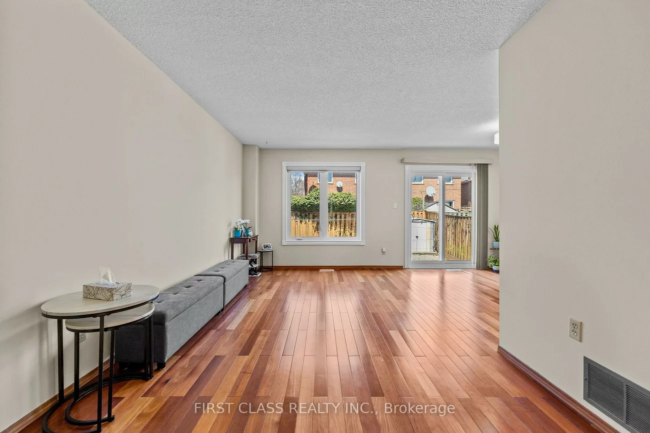 4213, Beacon, Creditview, Mississauga