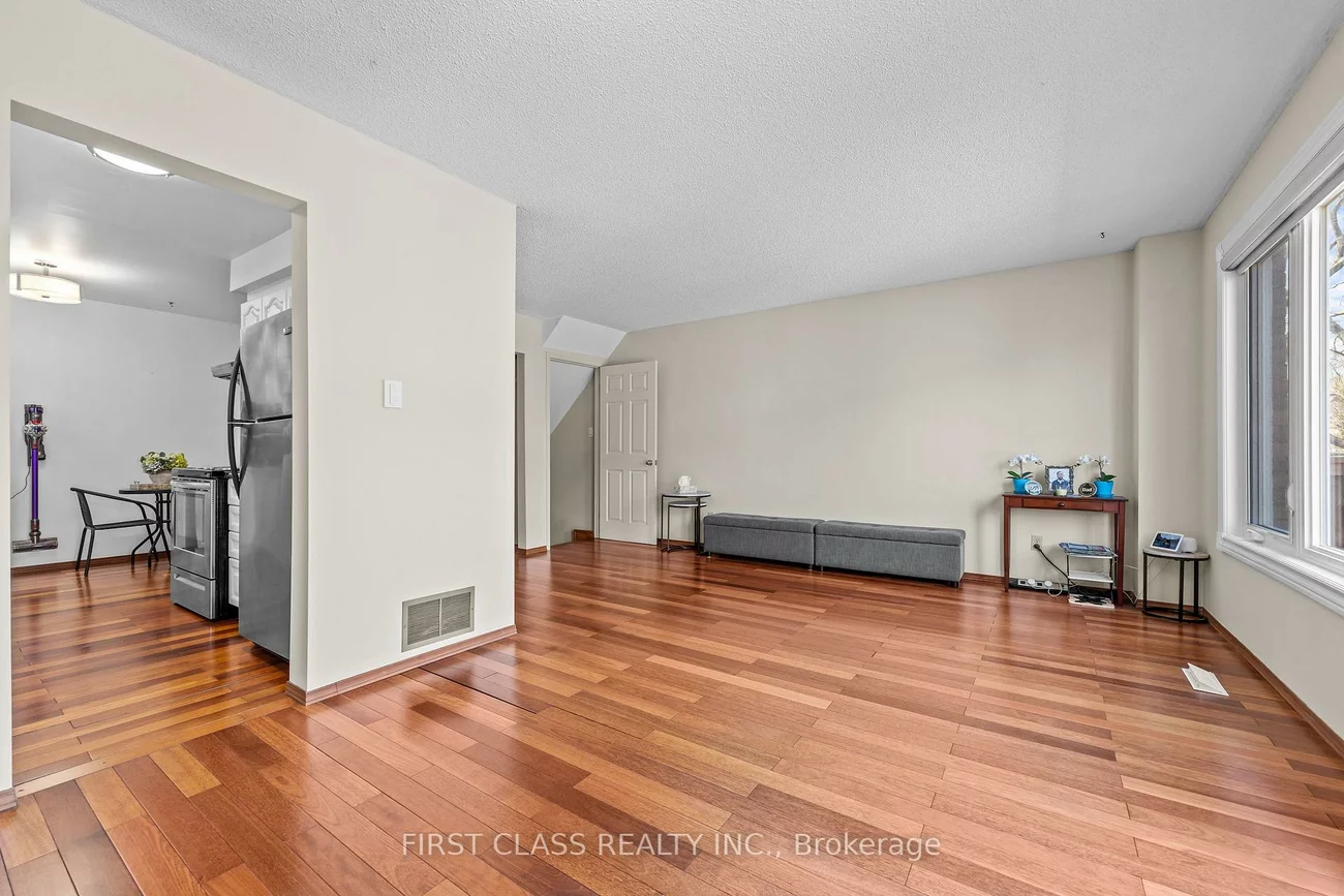 4213, Beacon, Creditview, Mississauga