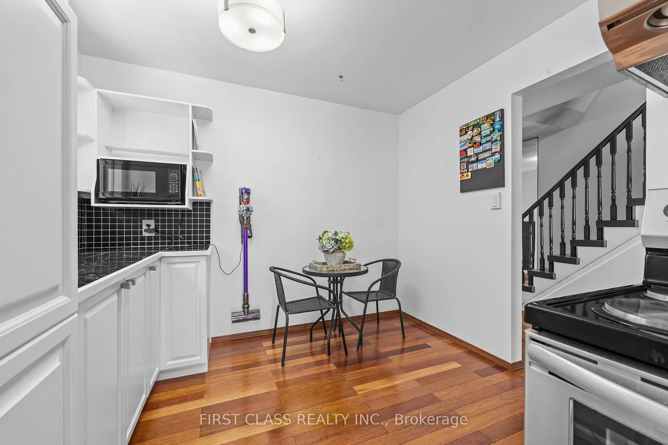 4213, Beacon, Creditview, Mississauga
