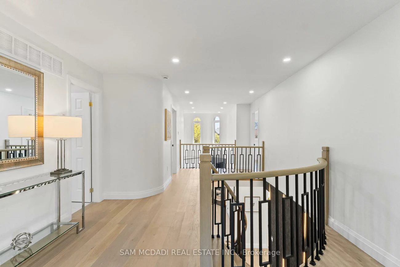 1521, Roseway, East Credit, Mississauga