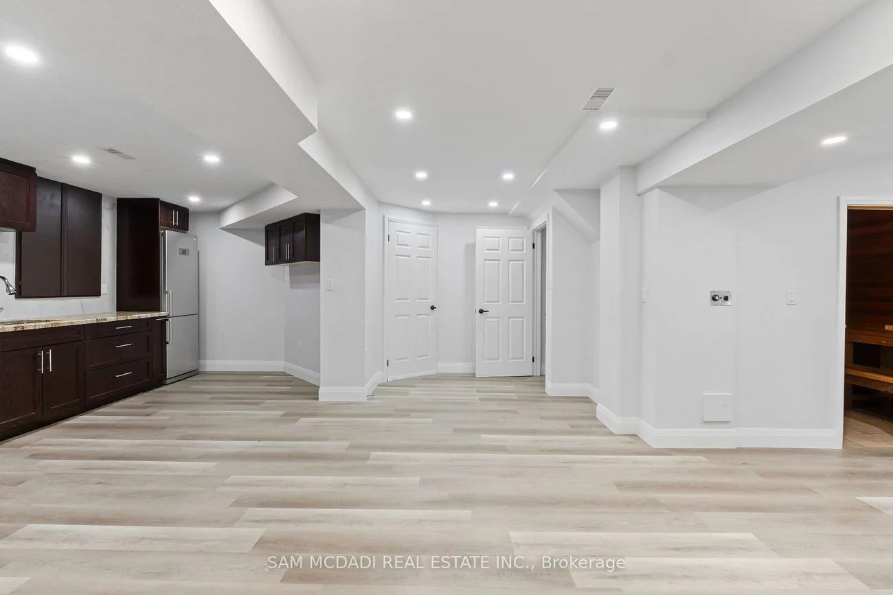 1521, Roseway, East Credit, Mississauga