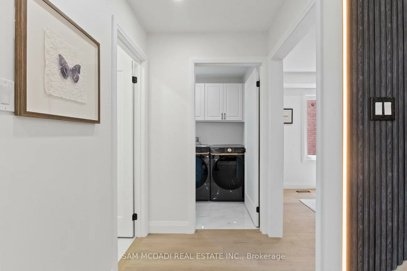1521, Roseway, East Credit, Mississauga