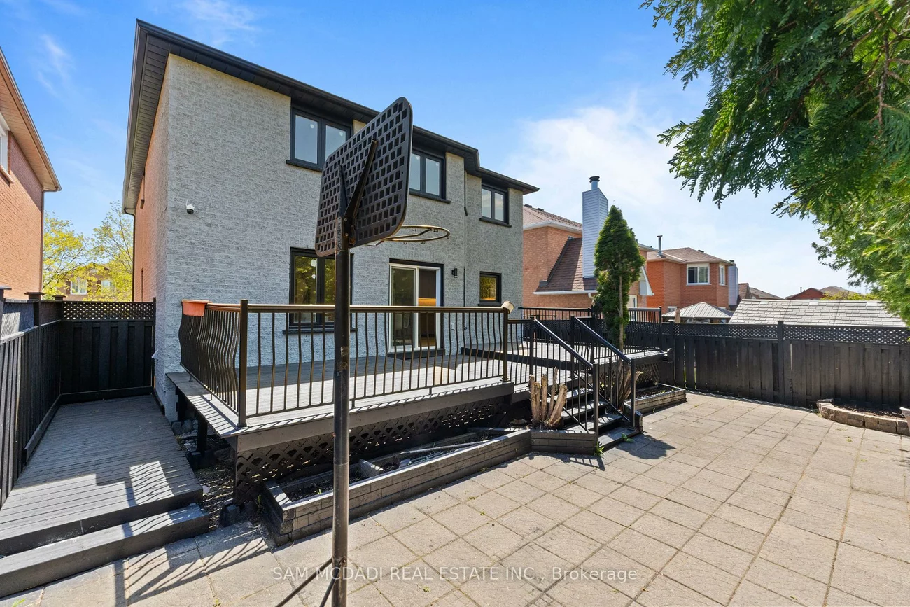 1521, Roseway, East Credit, Mississauga