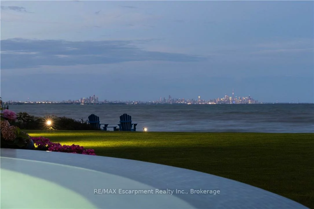 1540, WATERSEDGE, Clarkson, Mississauga