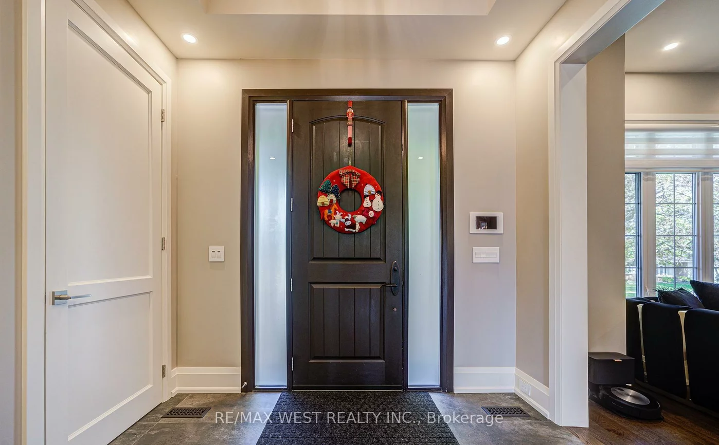 2194, Haygate, Sheridan, Mississauga